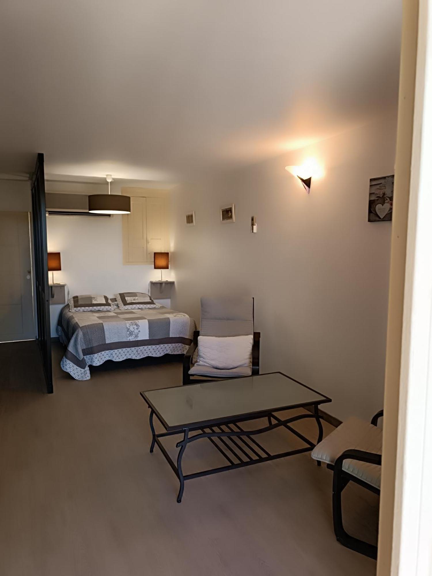 Bed and Breakfast Mas Auroma Murs  Exteriér fotografie